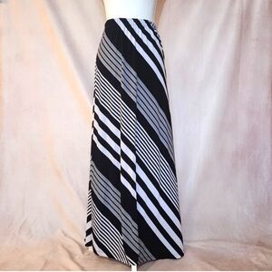 Susan Graver Maxi Skirt / Black